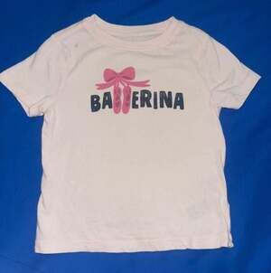 Old Navy Toddler Girls Pink Short-Sleeve Ballerina Graphic T-Shirt, Size 3T